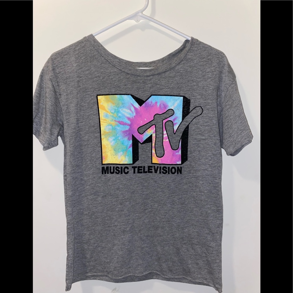 Grey MTV shirt nwot